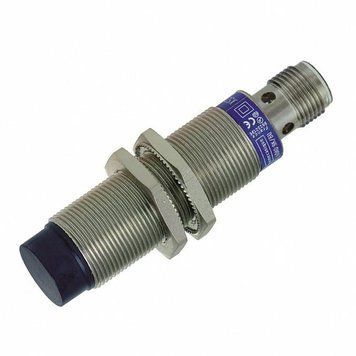 Индуктивный датчик Schneider XS2M18MA250K
