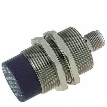 Индуктивный датчик Schneider XS630B4PAM12
