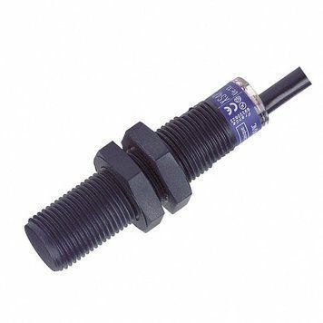 Індуктивний датчик Schneider XS4P12PA370L1